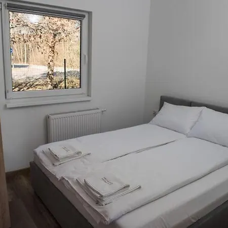 2 Bedroom Apartment, Pool