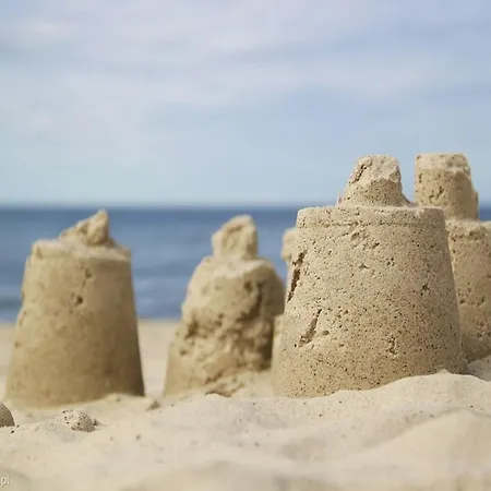 Spacious 3-room Apartment, Summer Pool *