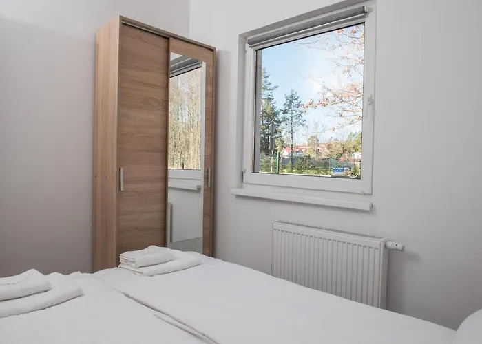 Spacious 3-room Apartment, Summer Pool *