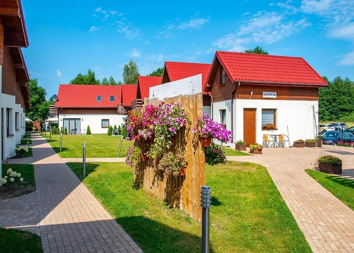 Spacious 3-room Apartment, Summer Pool ياروسوافيتس