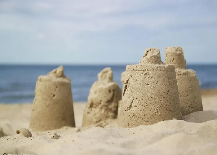 Spacious 3-room Apartment, Summer Pool *