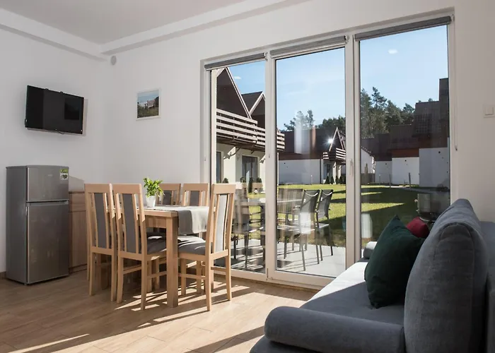 Spacious 3-room Apartment, Summer Pool * ياروسوافيتس