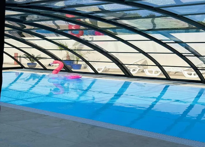 Spacious 3-room Apartment, Summer Pool